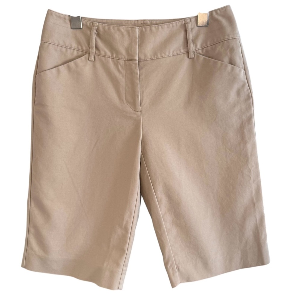 Dana Buchman Signature Khaki Bermuda Shorts Size 4 Stretch Cotton Blend